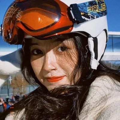 德尔斐神谕封面