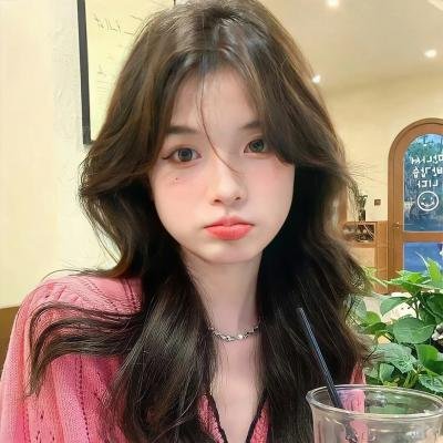 小资女孩向前冲封面